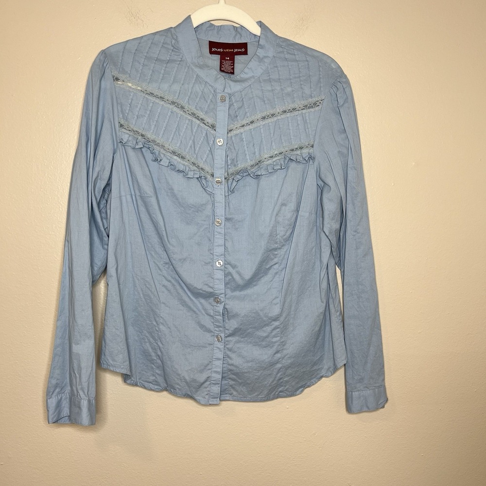 Women Top Ice Blue Western Peasant 14 Button Unconventional Lace‎ Cottage Core